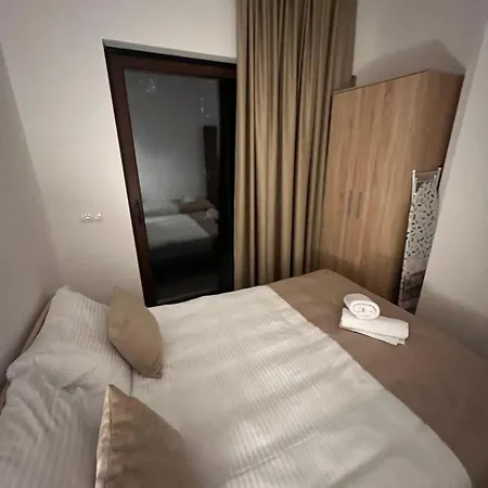 Ruza Vetrova Zlatar - A2 Apartmán